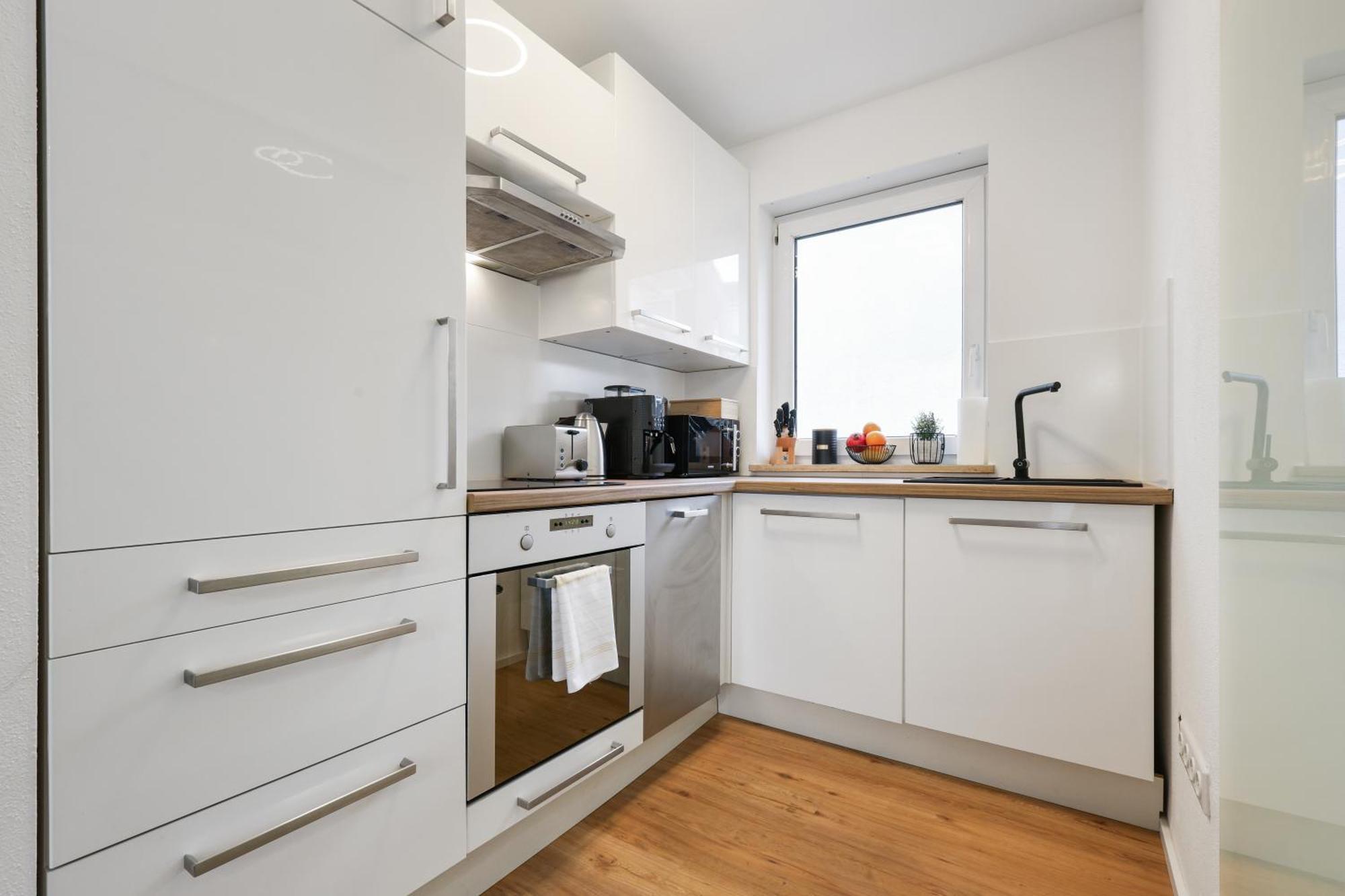 Cruwzo - Modern Centrally Located With Parking Ingolstadt